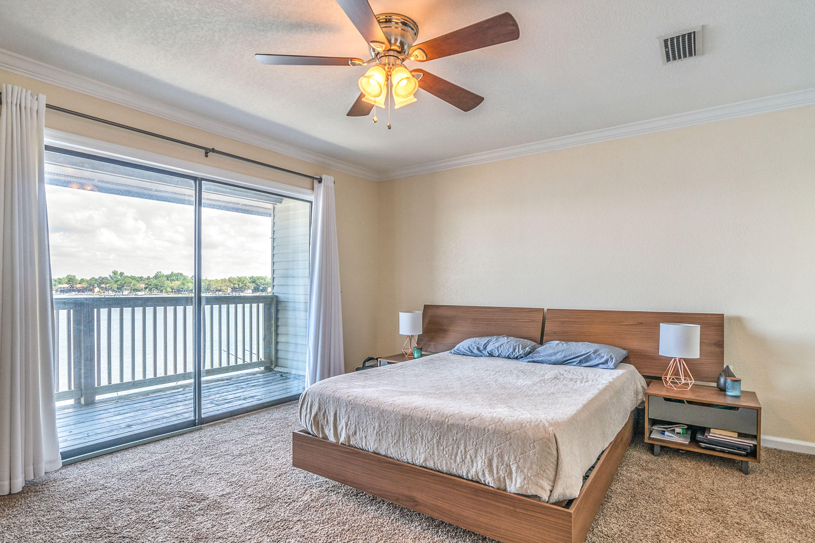 Snug Harbor Town Homes - Residential Lease