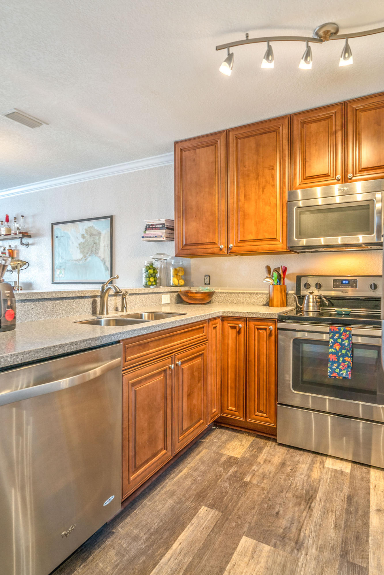Snug Harbor Town Homes - Residential Lease