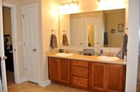 SILVER SPRINGS EST - Residential Lease