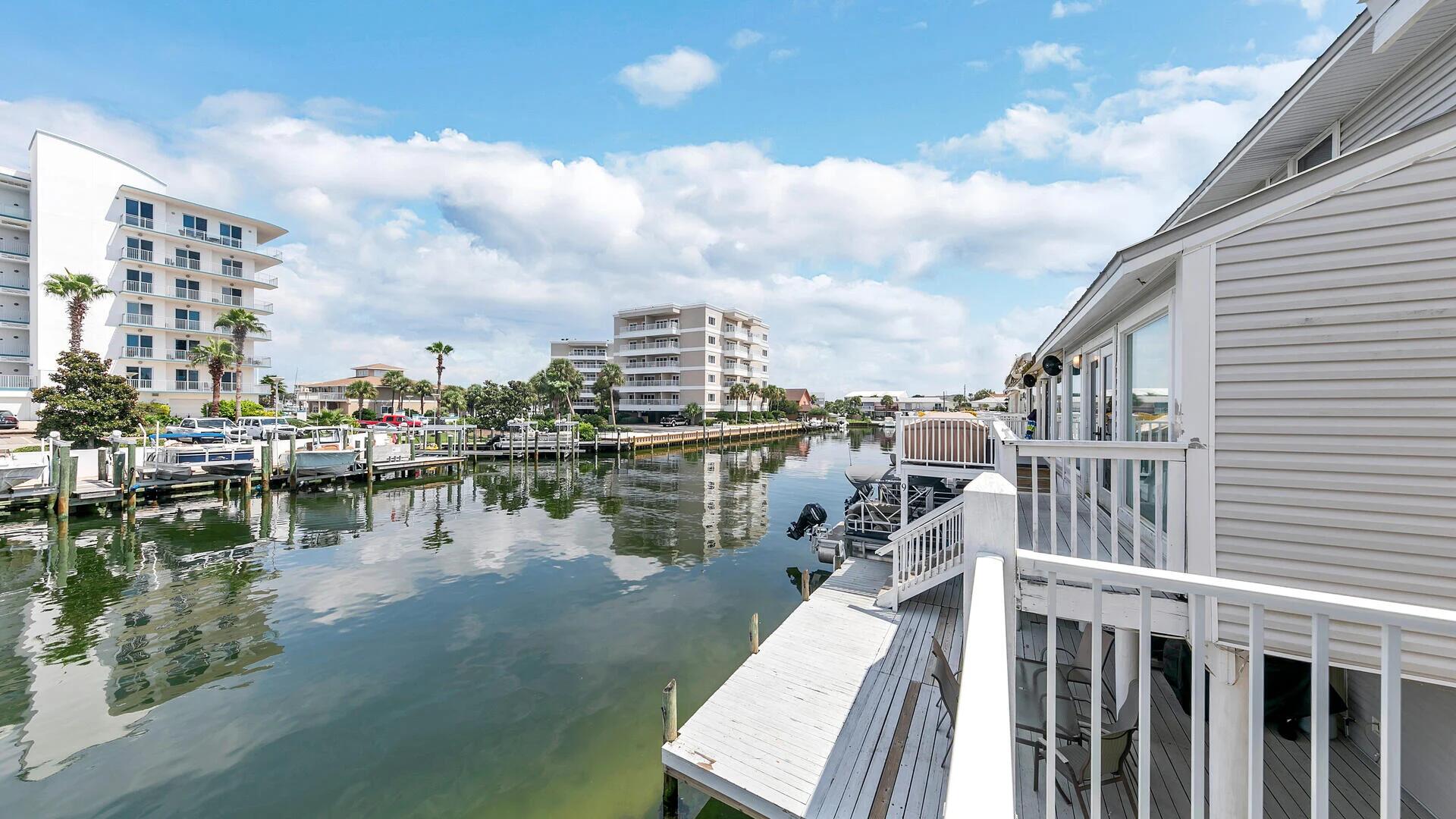 CANAL PLACE PH 1 - Residential Lease