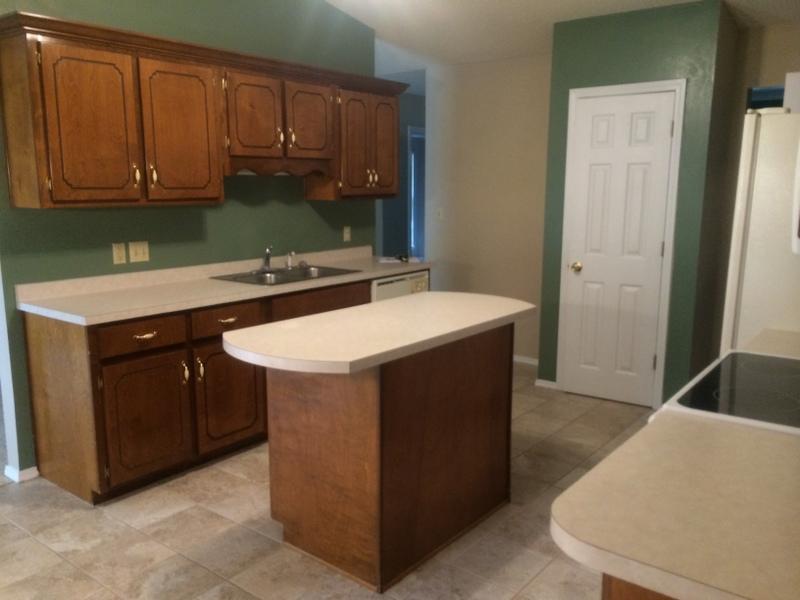 PINNACLE POINT - Residential Lease
