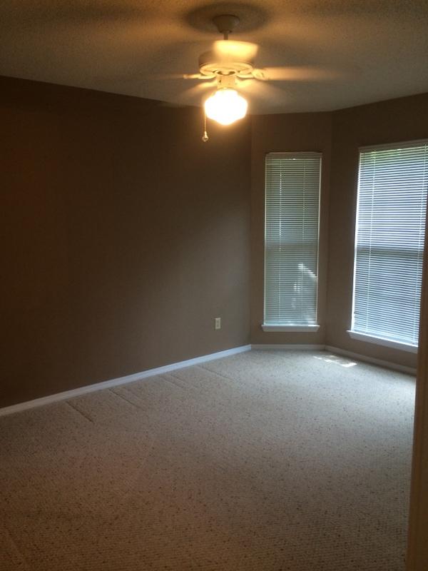 PINNACLE POINT - Residential Lease
