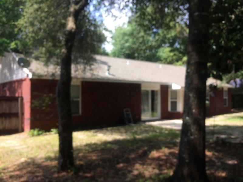 PINNACLE POINT - Residential Lease