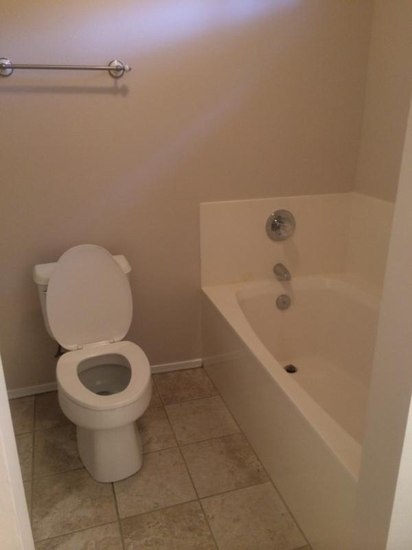 PINNACLE POINT - Residential Lease