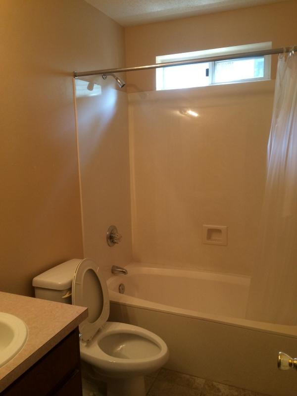 PINNACLE POINT - Residential Lease