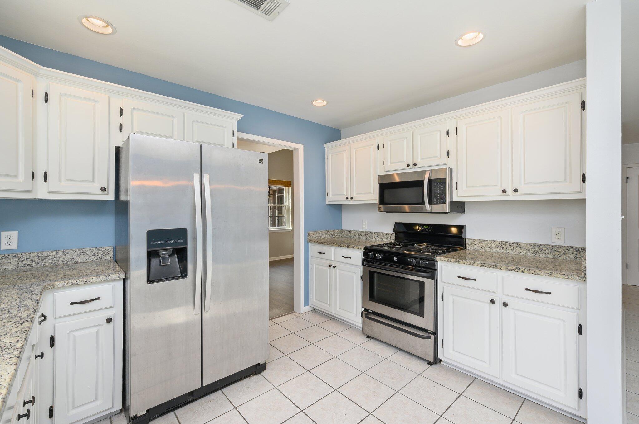 CARIBBEAN VILLAGE EAST 3 - Residential Lease