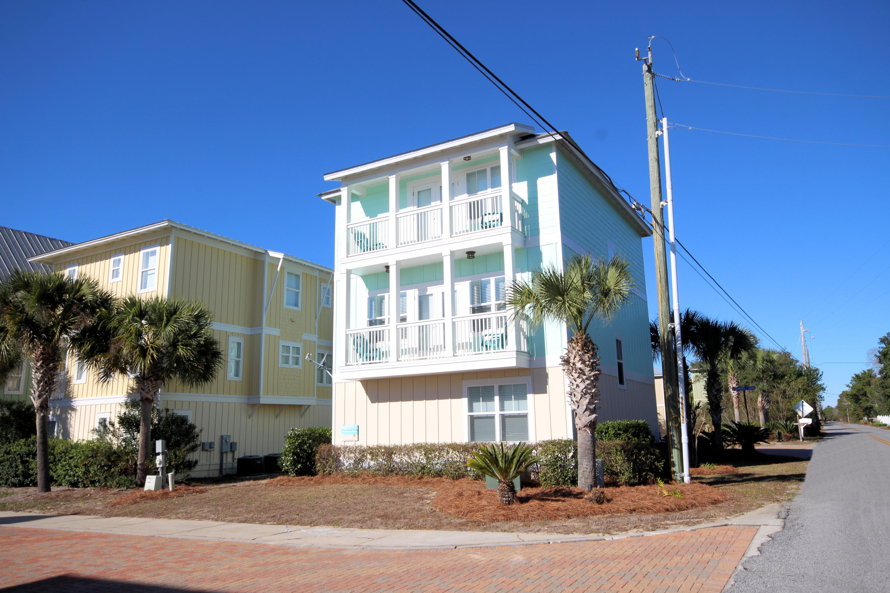 SATINWOOD PLACE - Residential