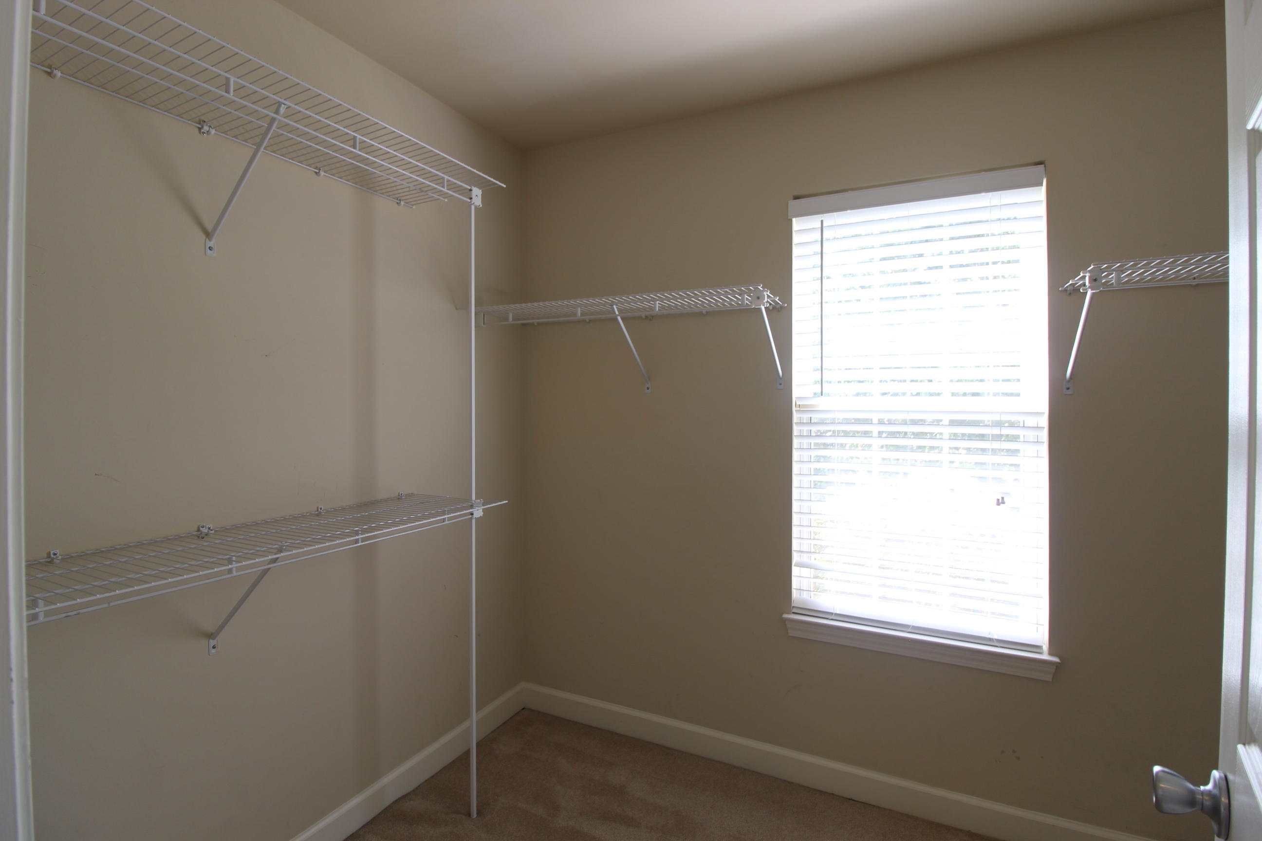 ROCKYWOOD PH 5 - Residential Lease