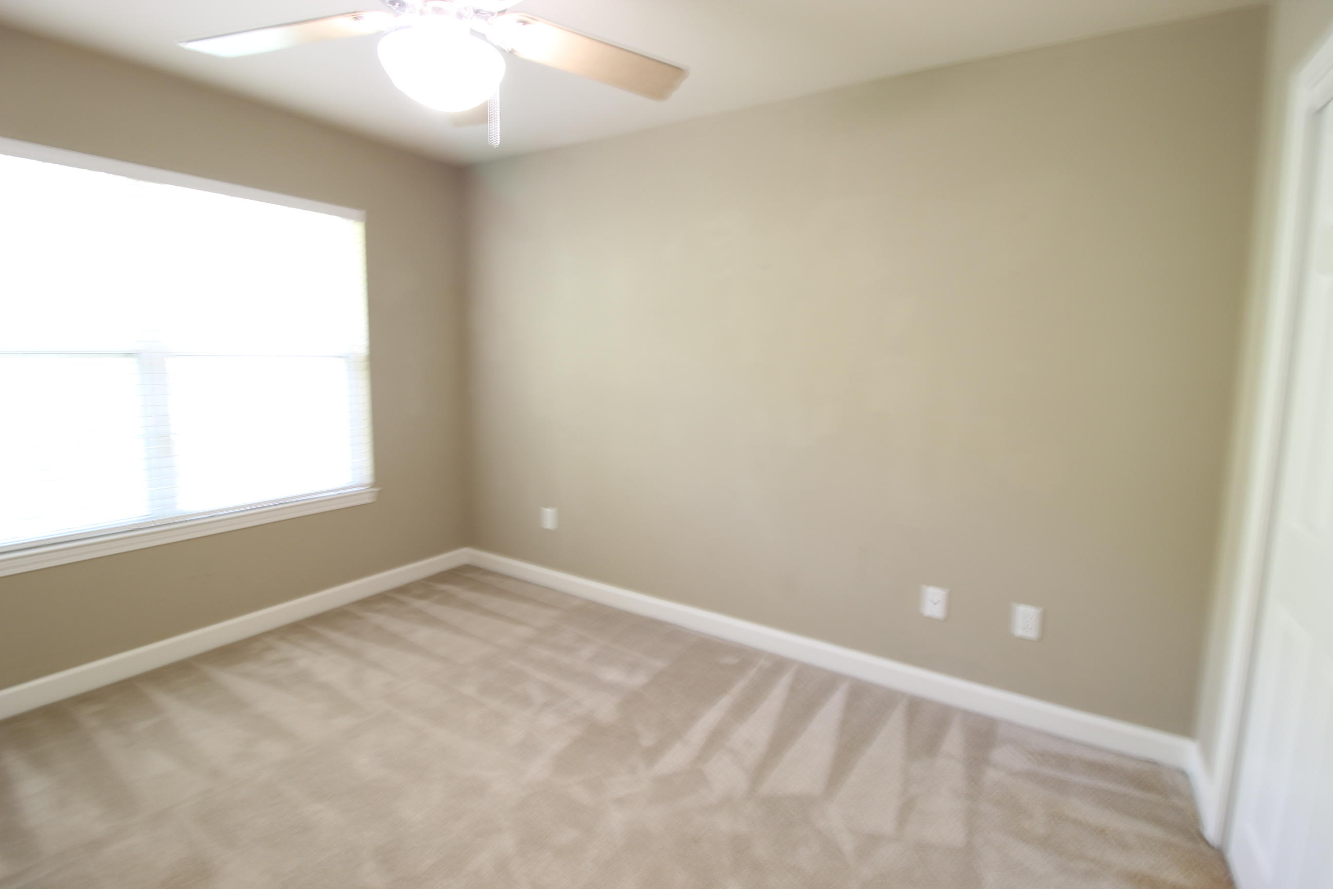 ROCKYWOOD PH 5 - Residential Lease