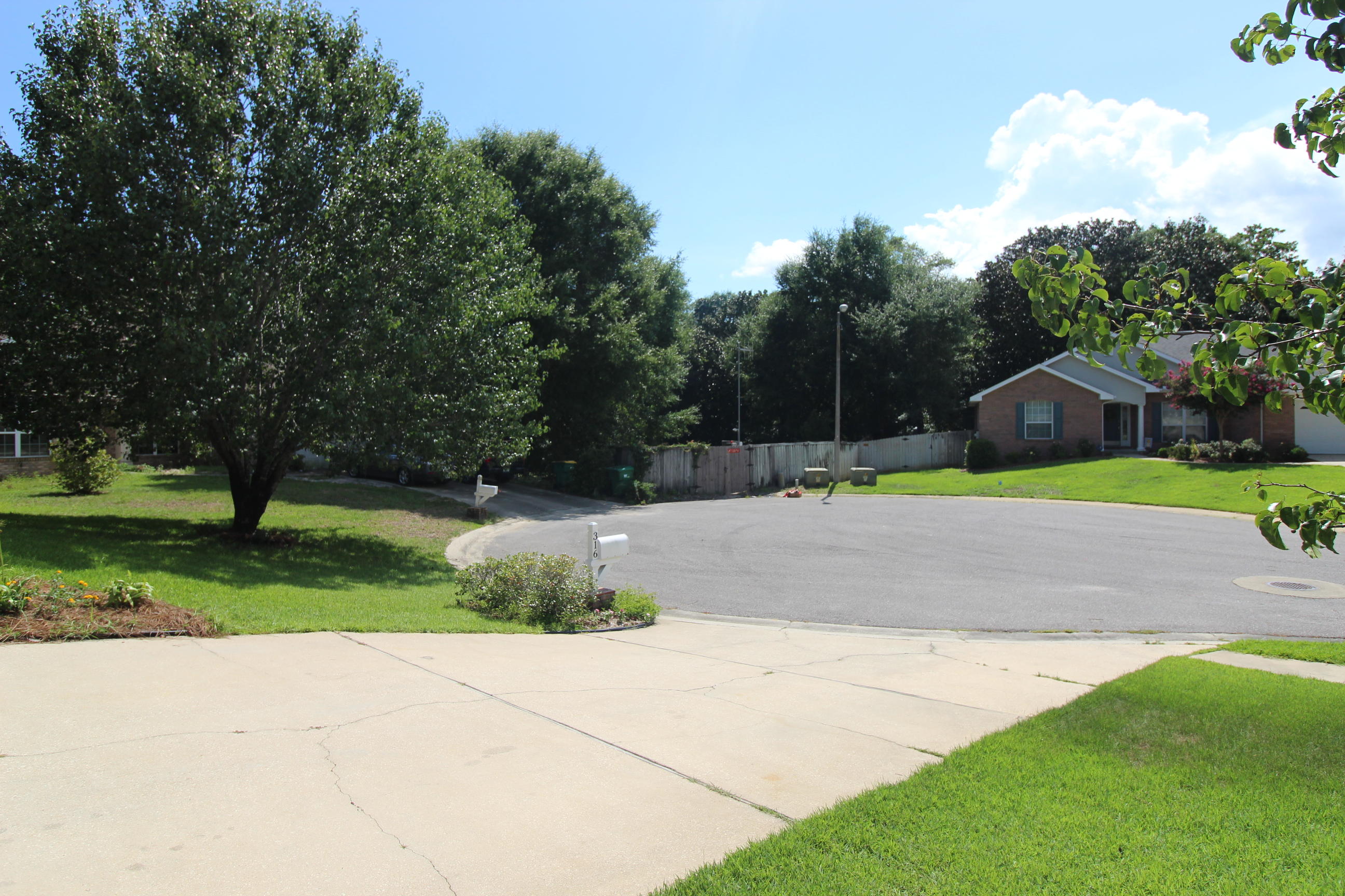 ROCKYWOOD PH 5 - Residential Lease