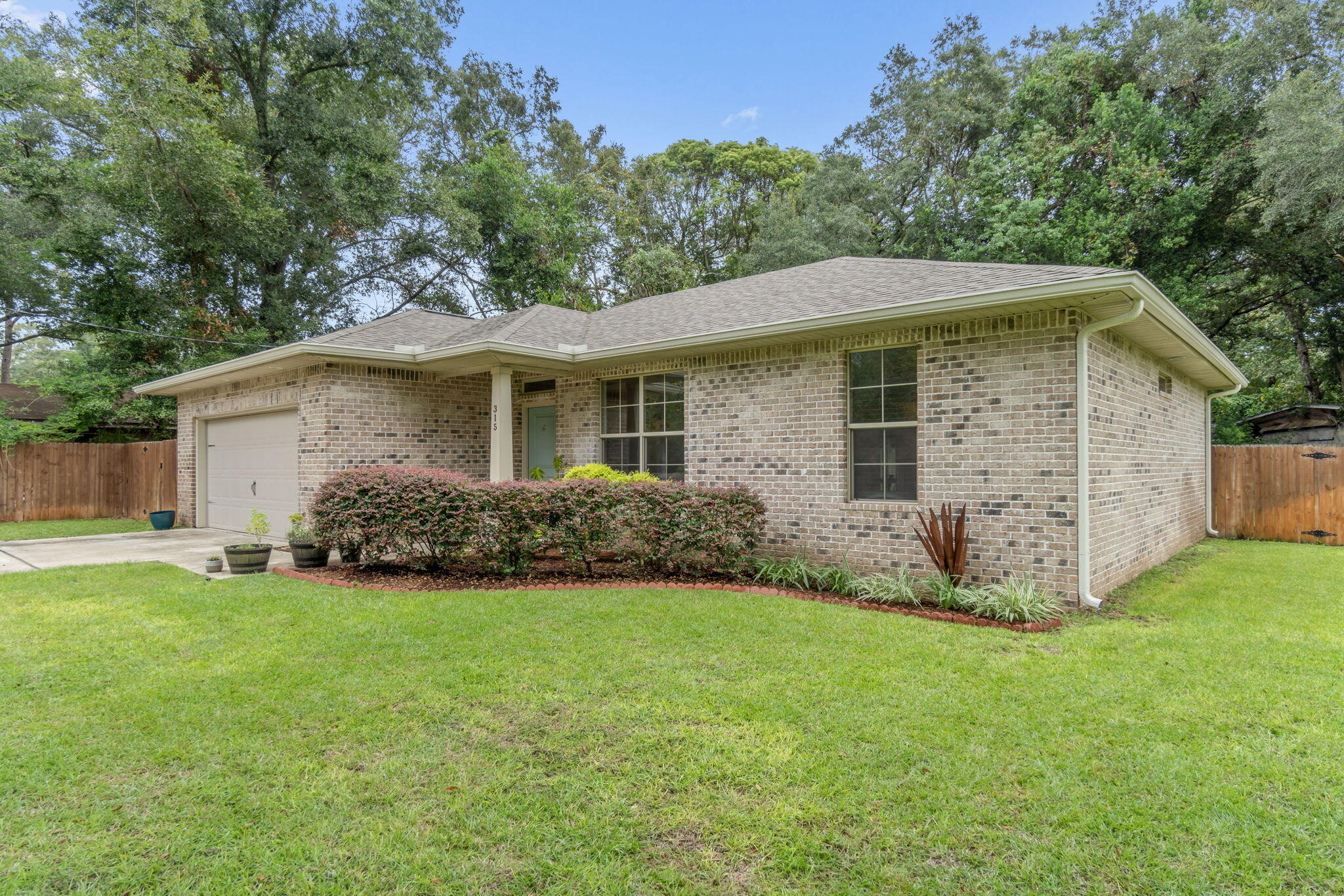 ROSEMONT S/D - Residential
