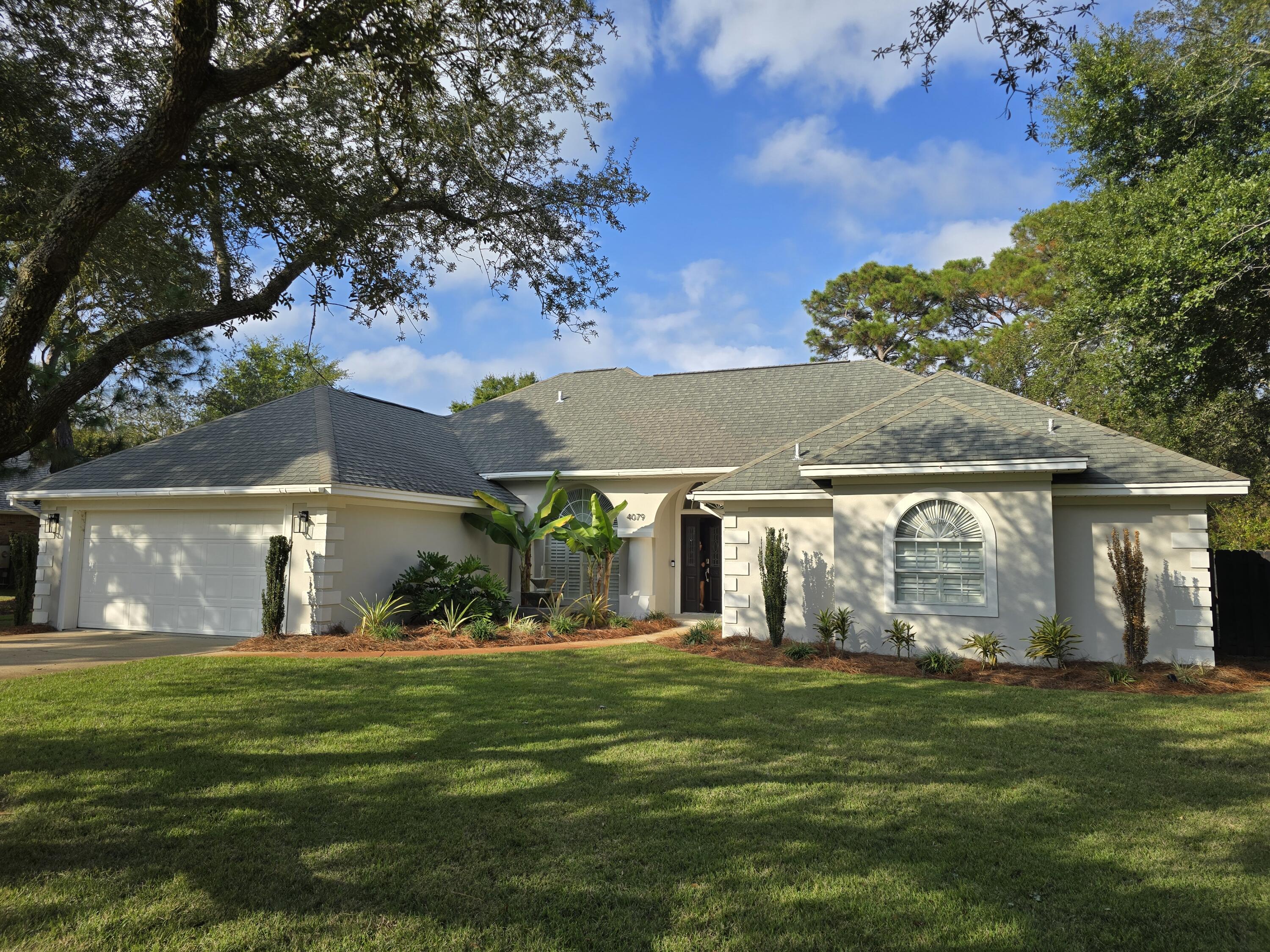 WINDSOR FOREST - Residential