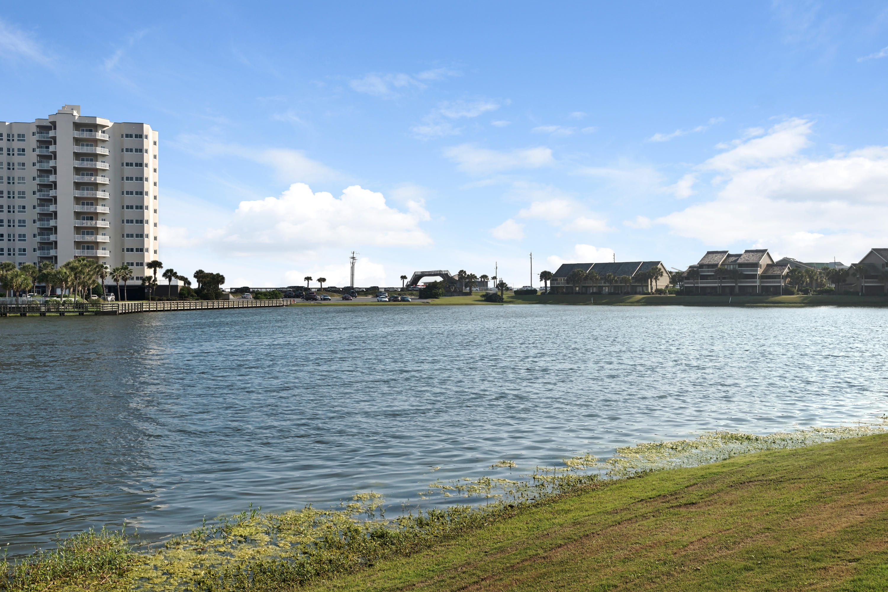 SEASCAPE CONDO PH 7C - Residential