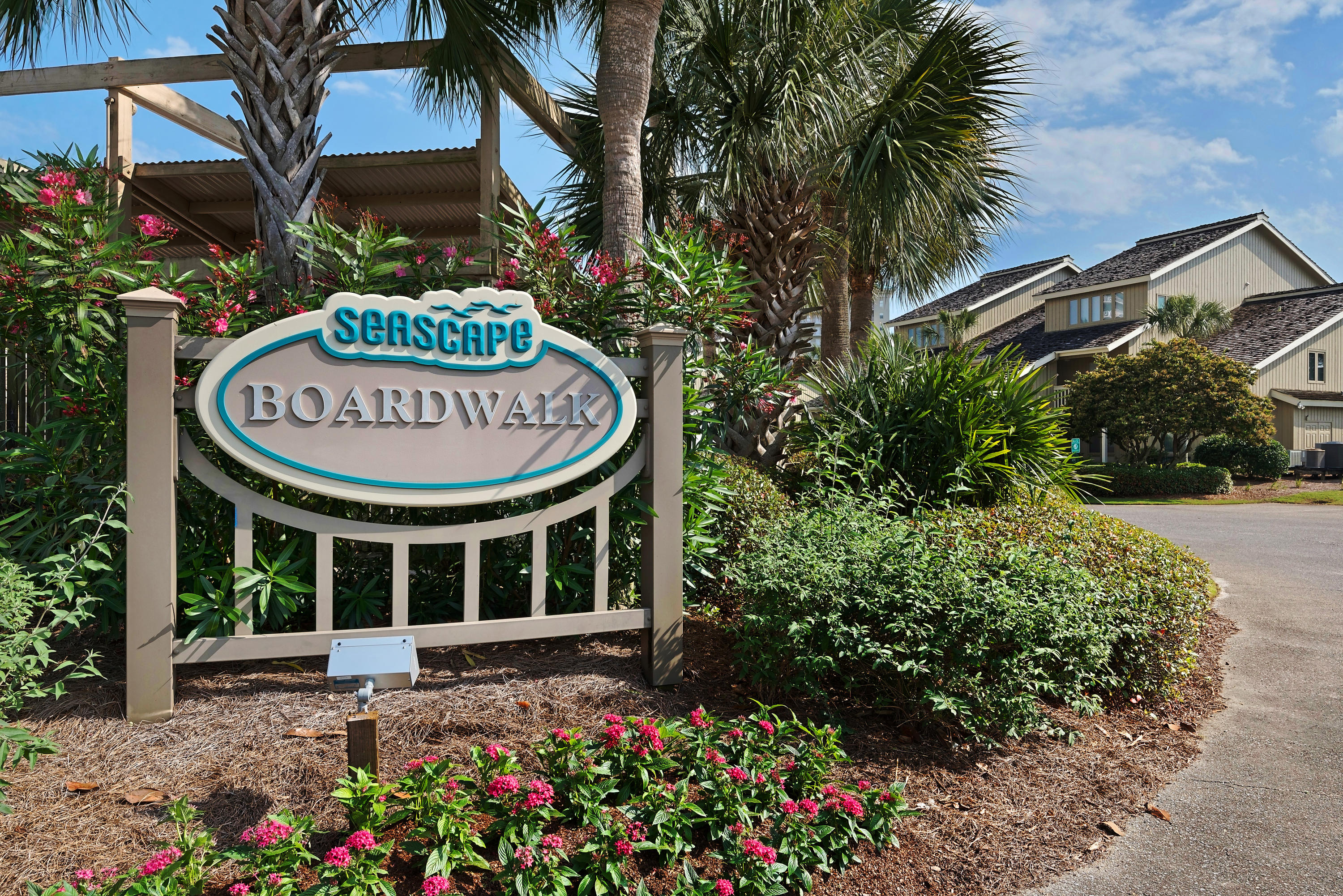SEASCAPE CONDO PH 7C - Residential
