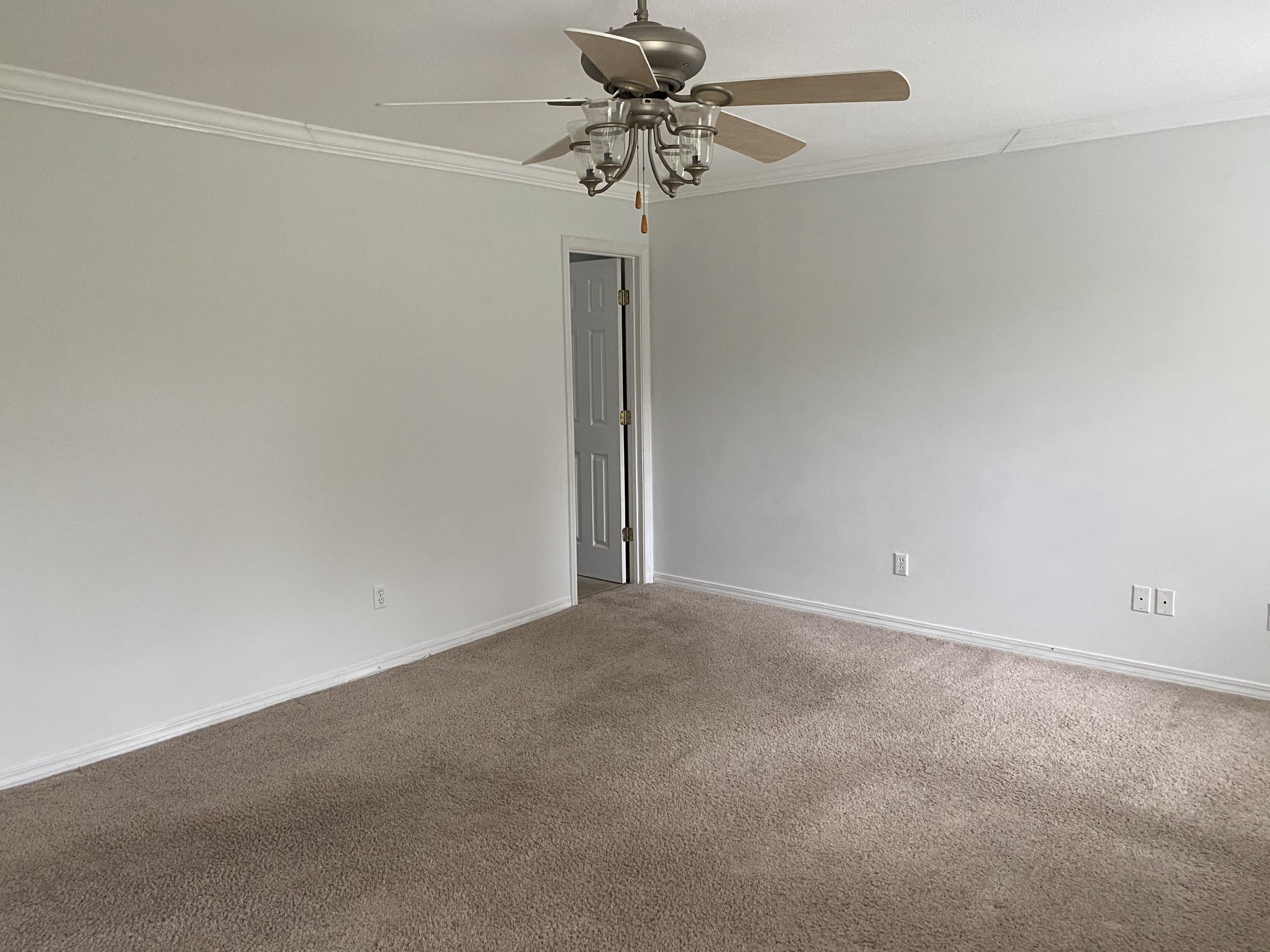 SANDY BEACH ESTATES - Residential Lease