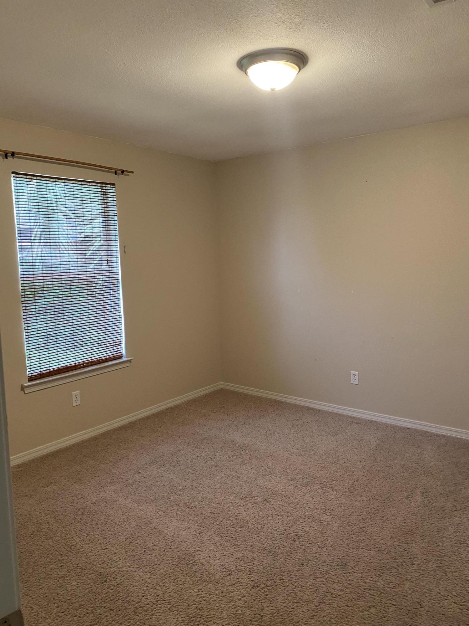 SANDY BEACH ESTATES - Residential Lease