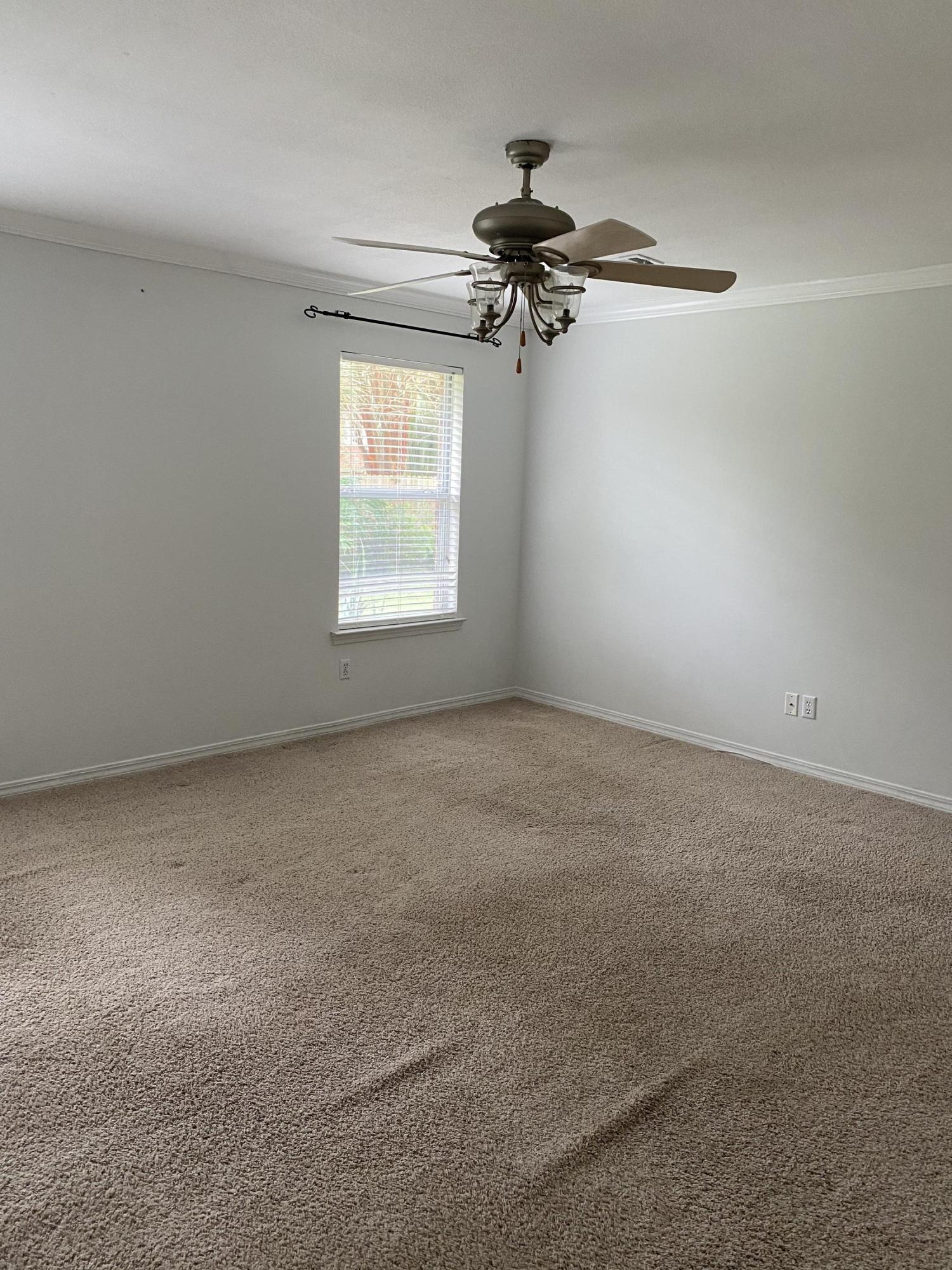 SANDY BEACH ESTATES - Residential Lease