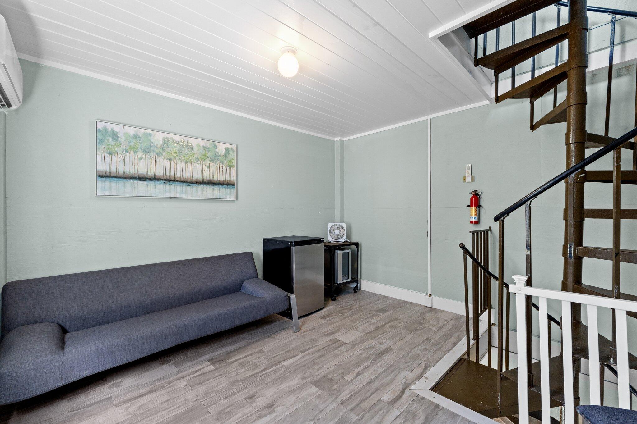 SEAGROVE 1ST ADDN - Residential