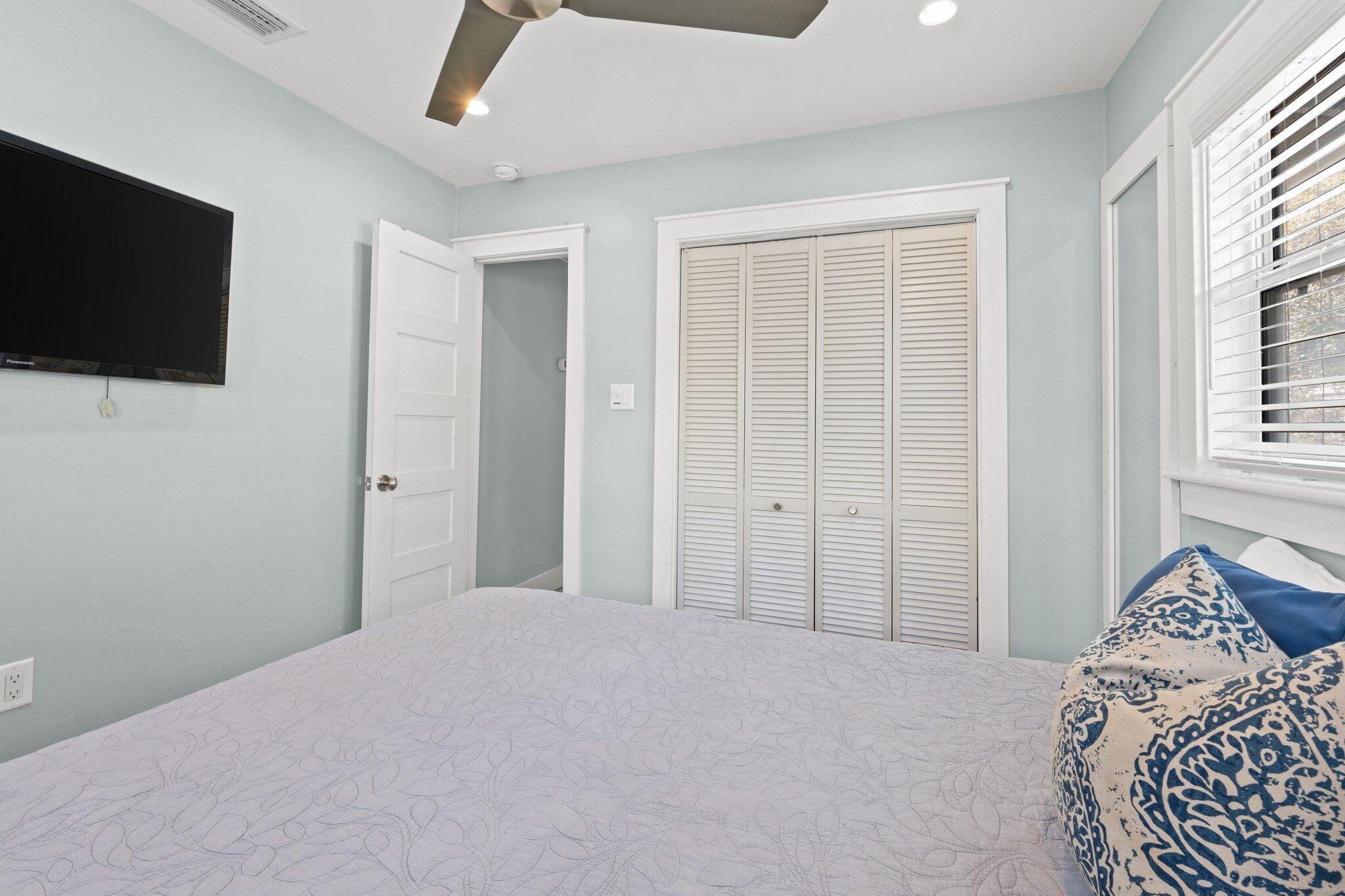SEAGROVE 1ST ADDN - Residential