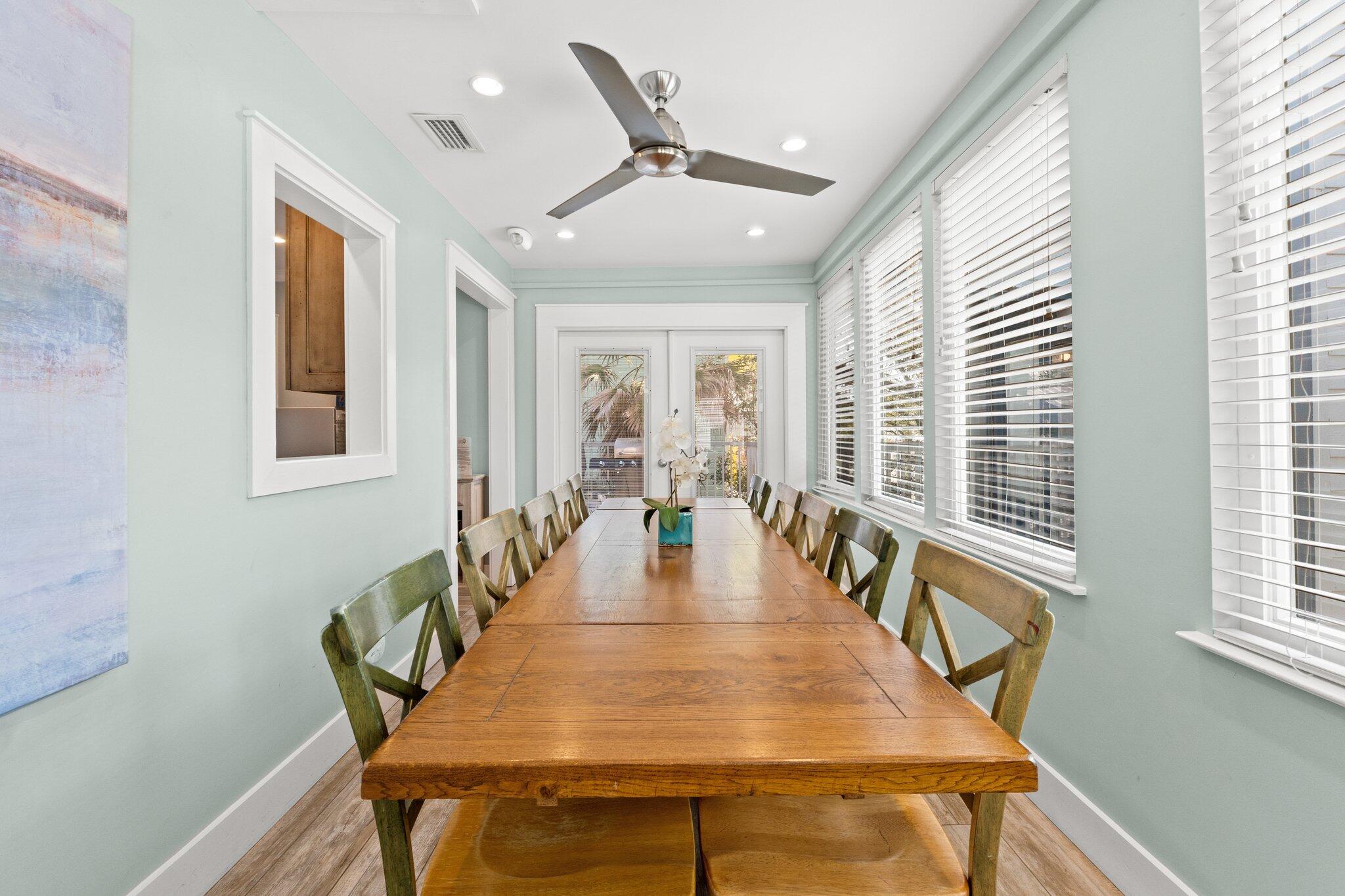 SEAGROVE 1ST ADDN - Residential
