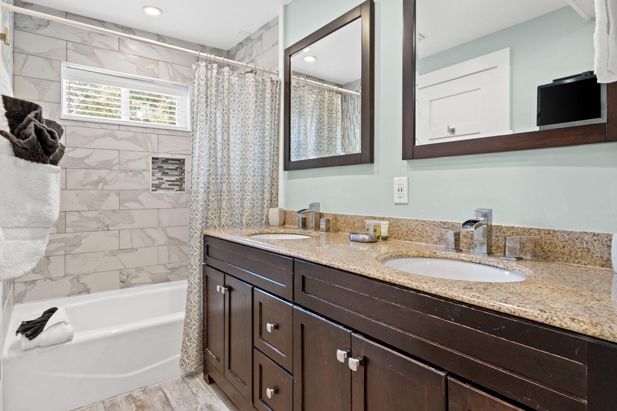 SEAGROVE 1ST ADDN - Residential