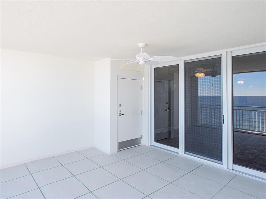 SEASPRAY CONDO - Residential