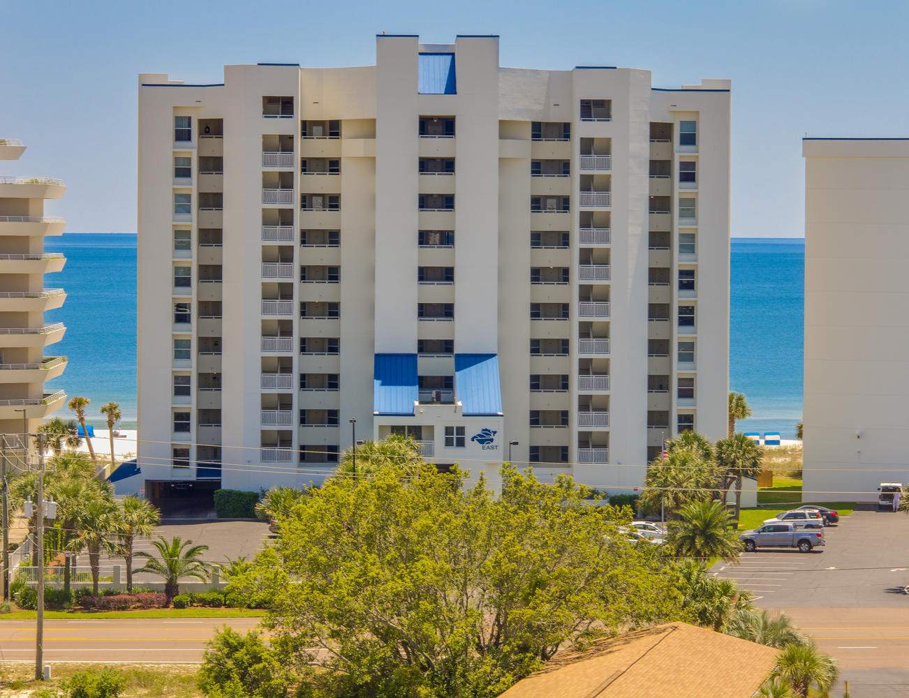 SEASPRAY CONDO - Residential