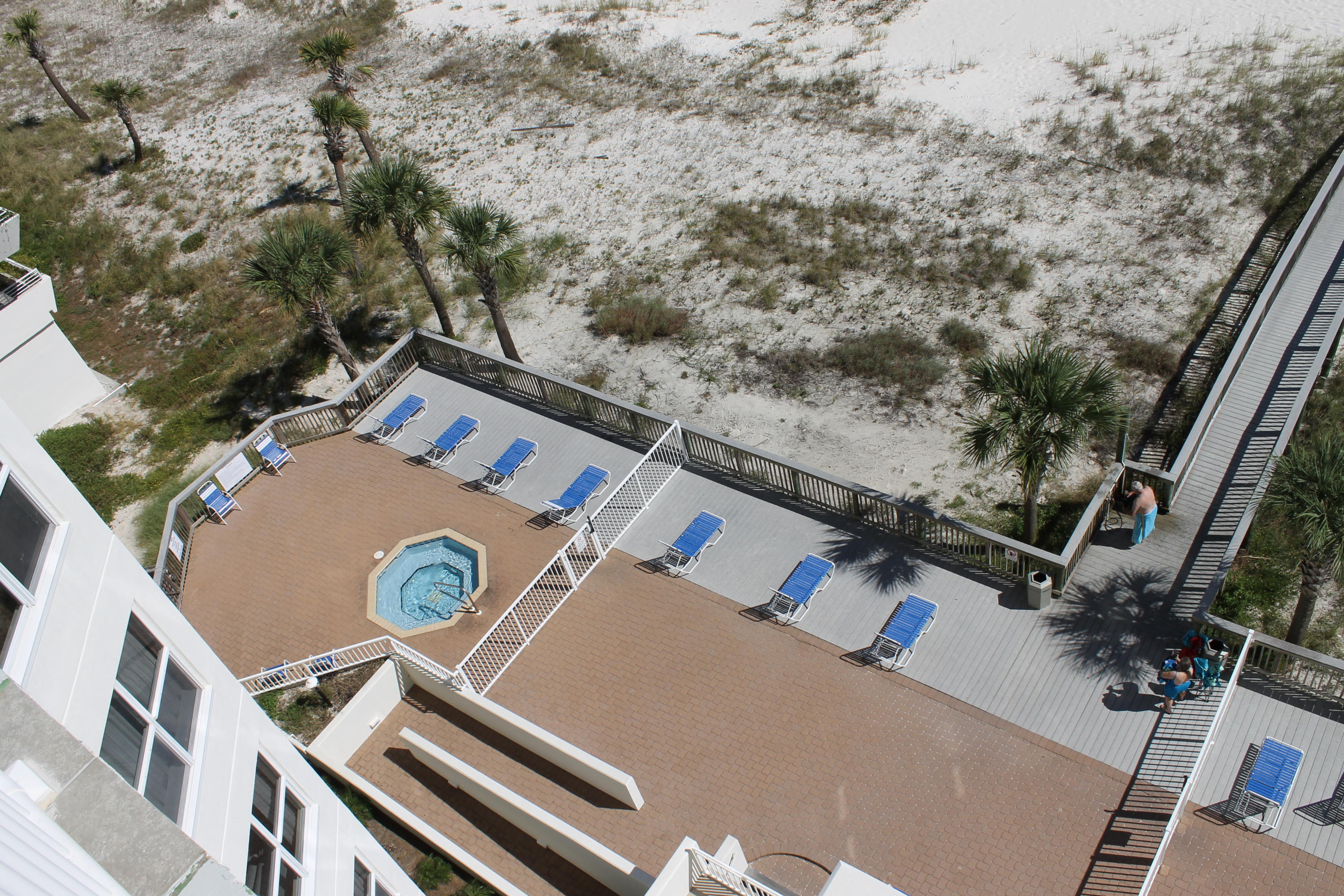 SEASPRAY CONDO - Residential