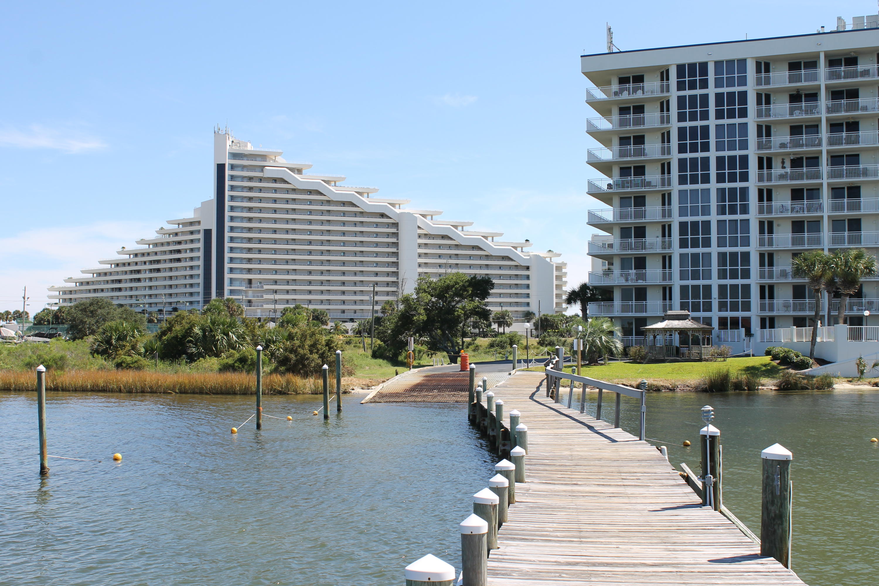 SEASPRAY CONDO - Residential