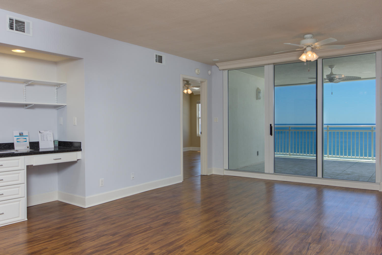 SEASPRAY CONDO - Residential