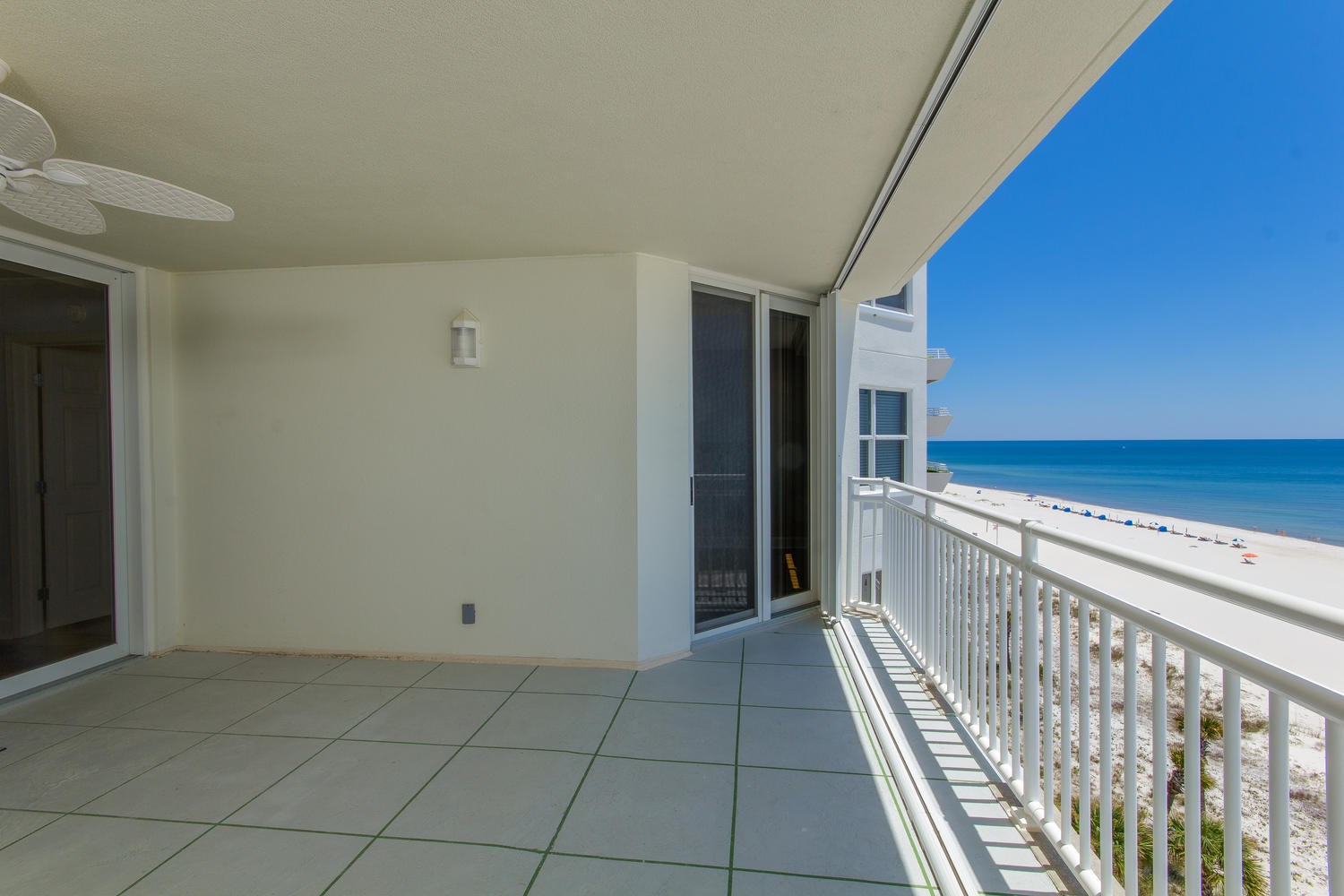 SEASPRAY CONDO - Residential