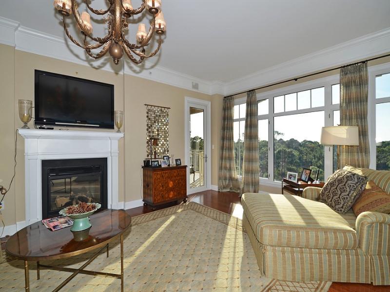 ONE WATER PLACE AT KELLY PLANTATION - Residential Lease