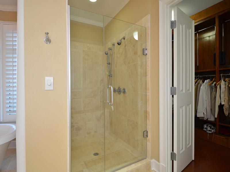 ONE WATER PLACE AT KELLY PLANTATION - Residential Lease
