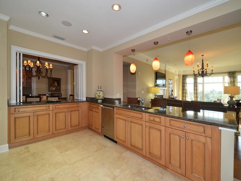 ONE WATER PLACE AT KELLY PLANTATION - Residential Lease