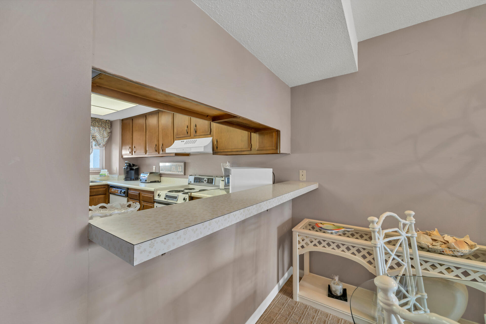 EL MATADOR CONDO - Residential