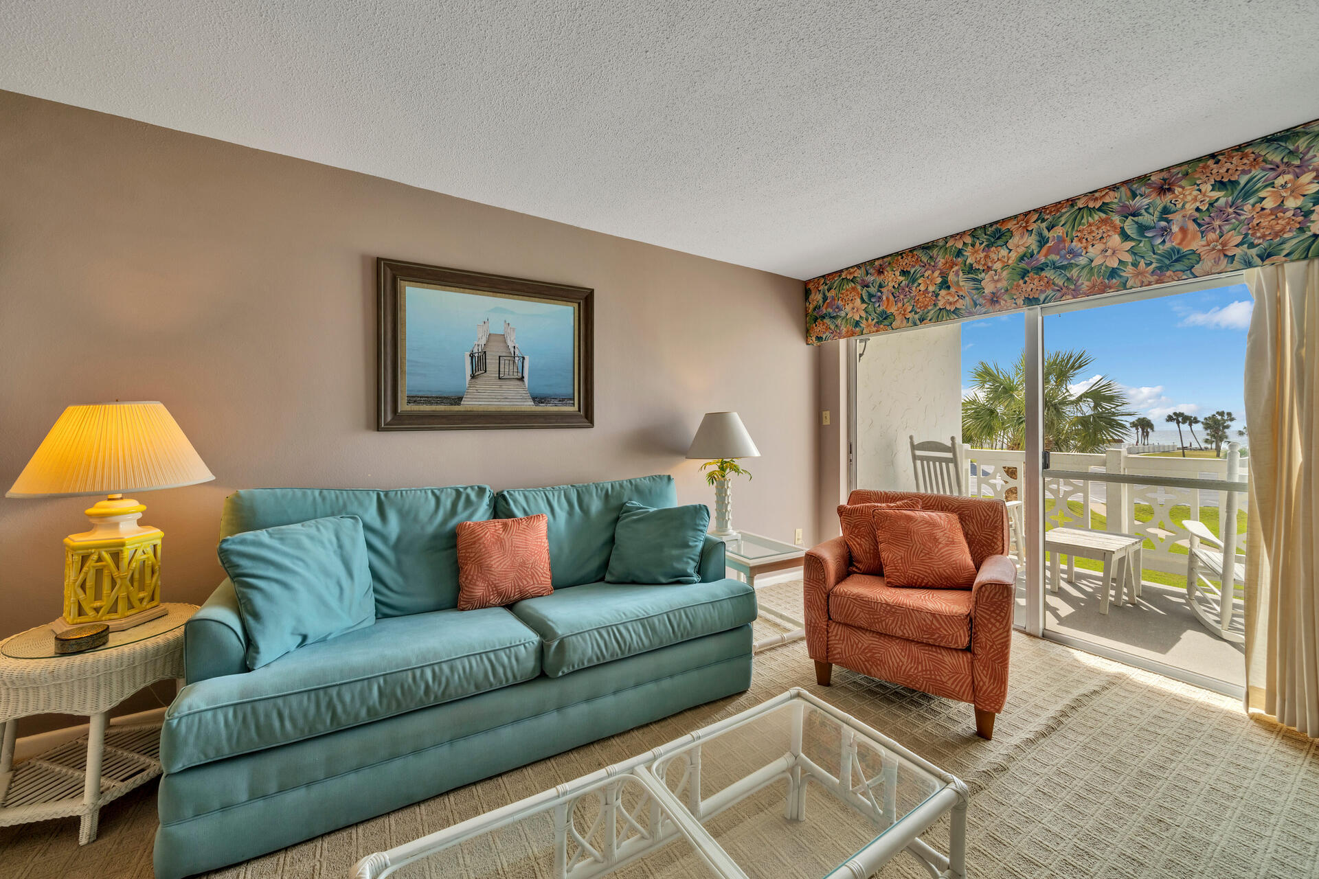 EL MATADOR CONDO - Residential
