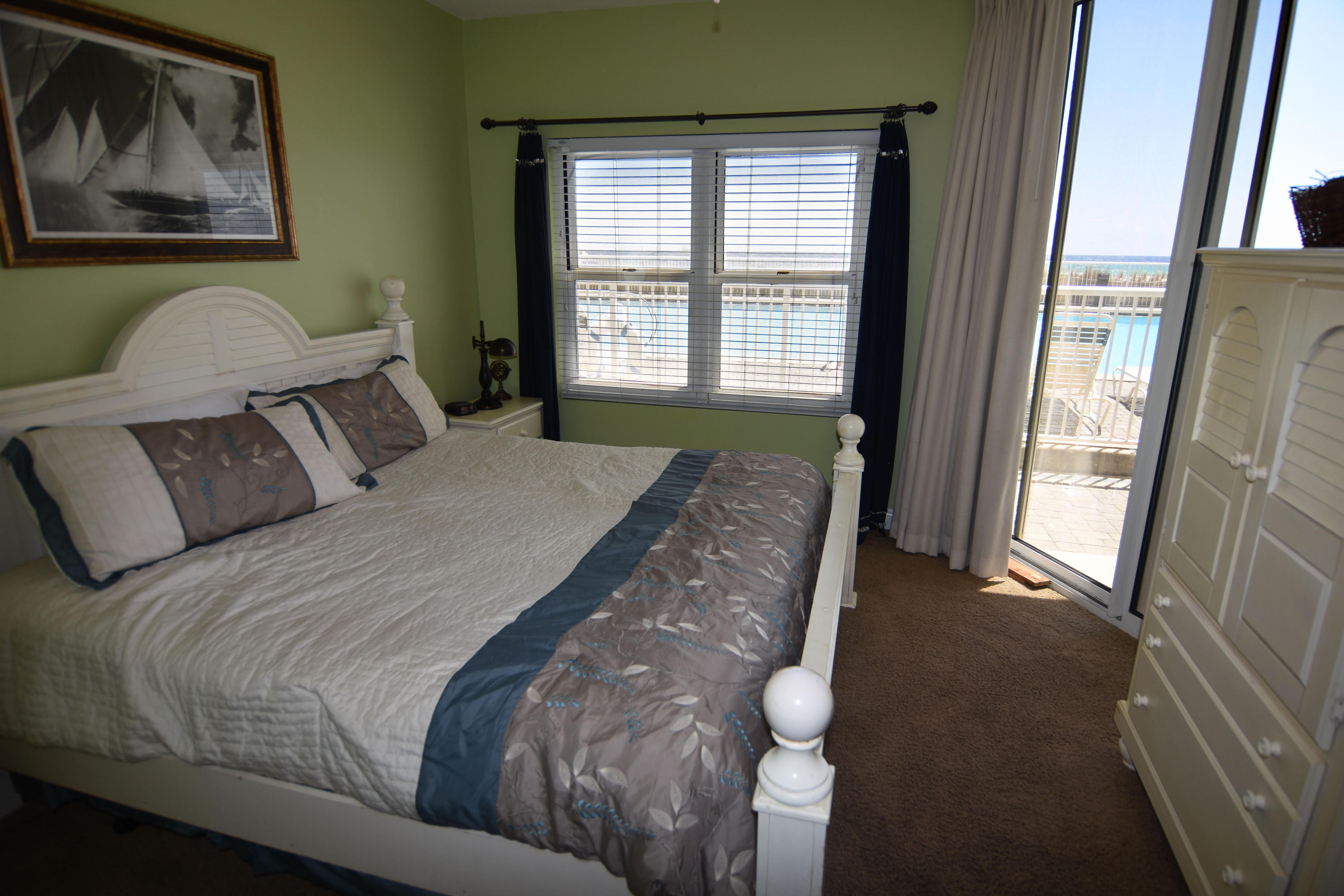 WATERS EDGE - Residential