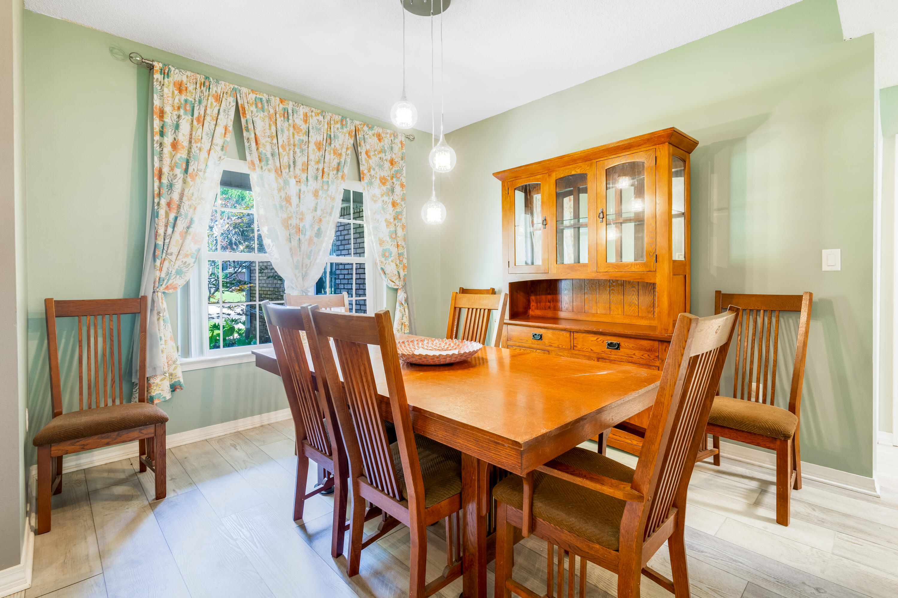 HOLLEY BY THE SEA - Residential