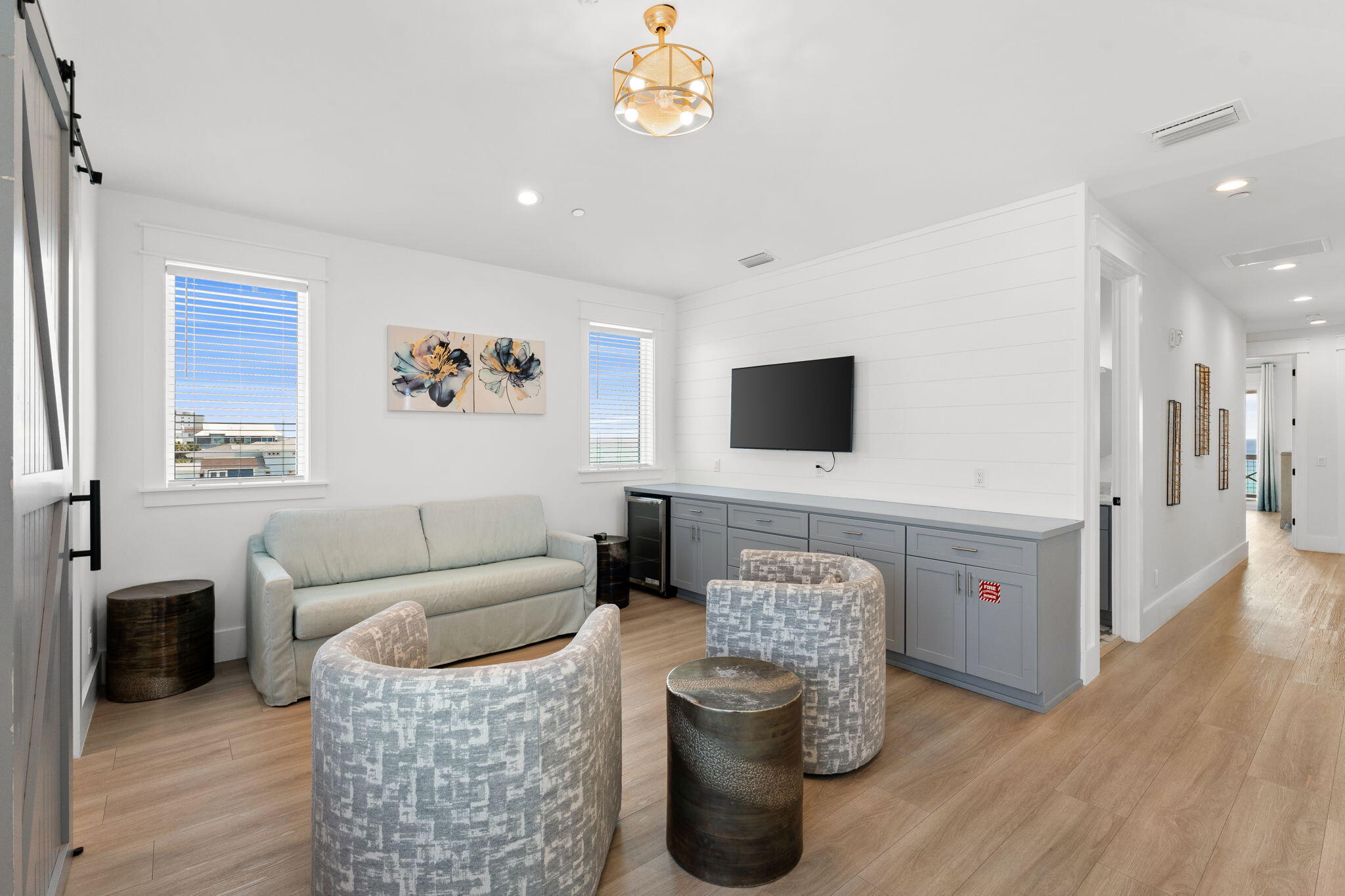 BAHAMA BEACH - Residential