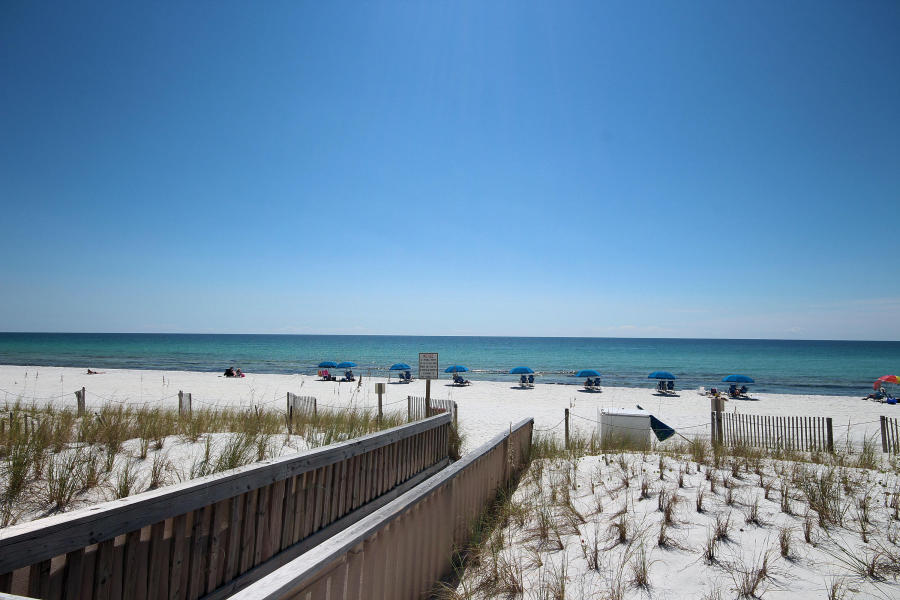 EMERALD ISLE - Residential
