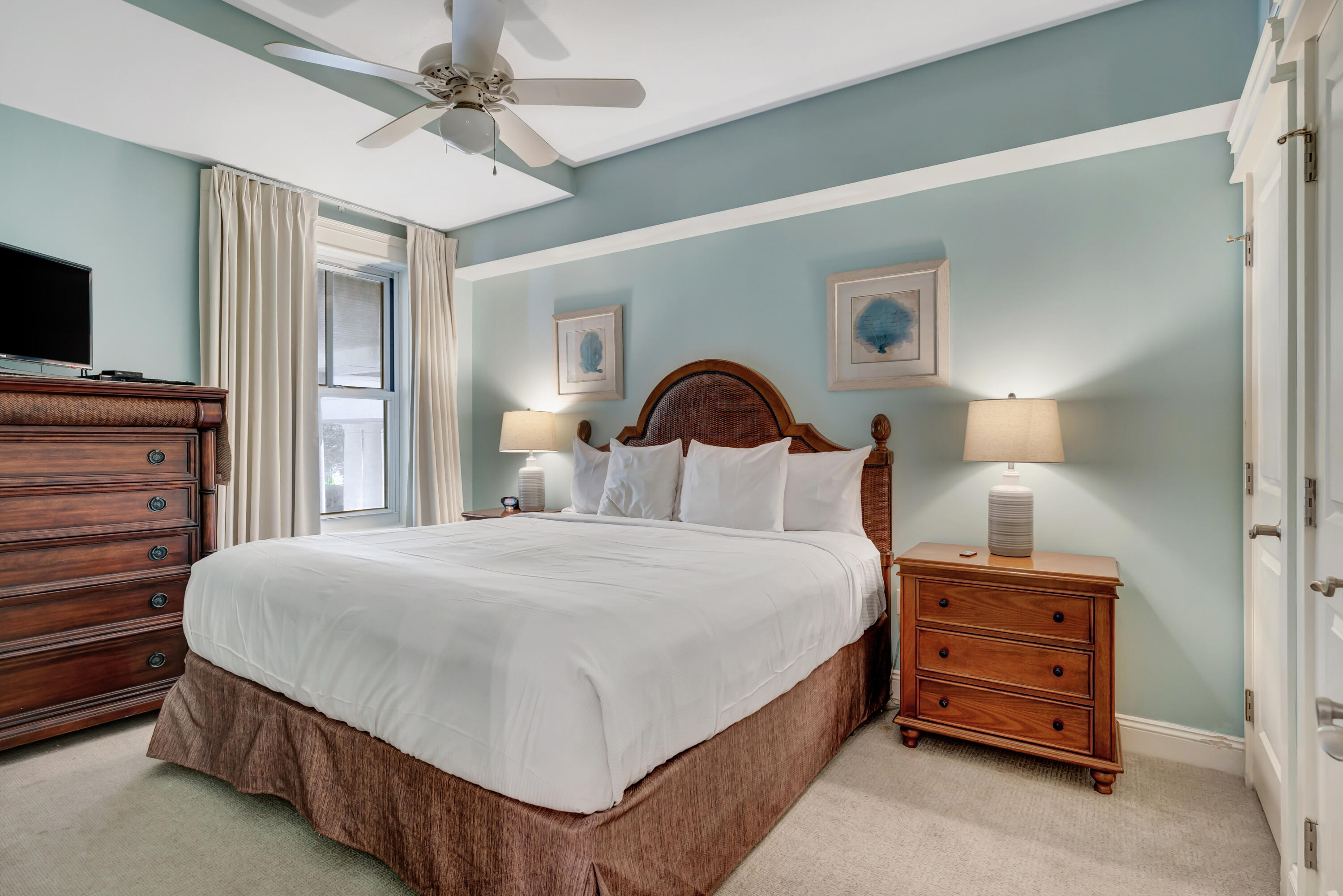GRAND SANDESTIN - Residential Lease