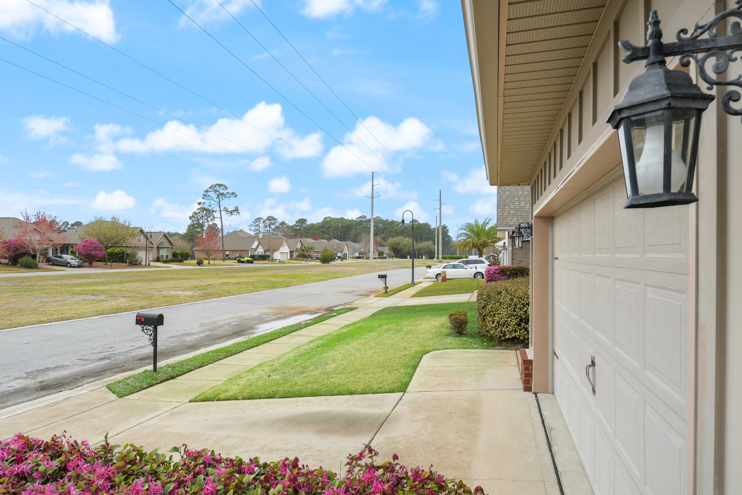 WHISPERING LAKE - Residential Lease