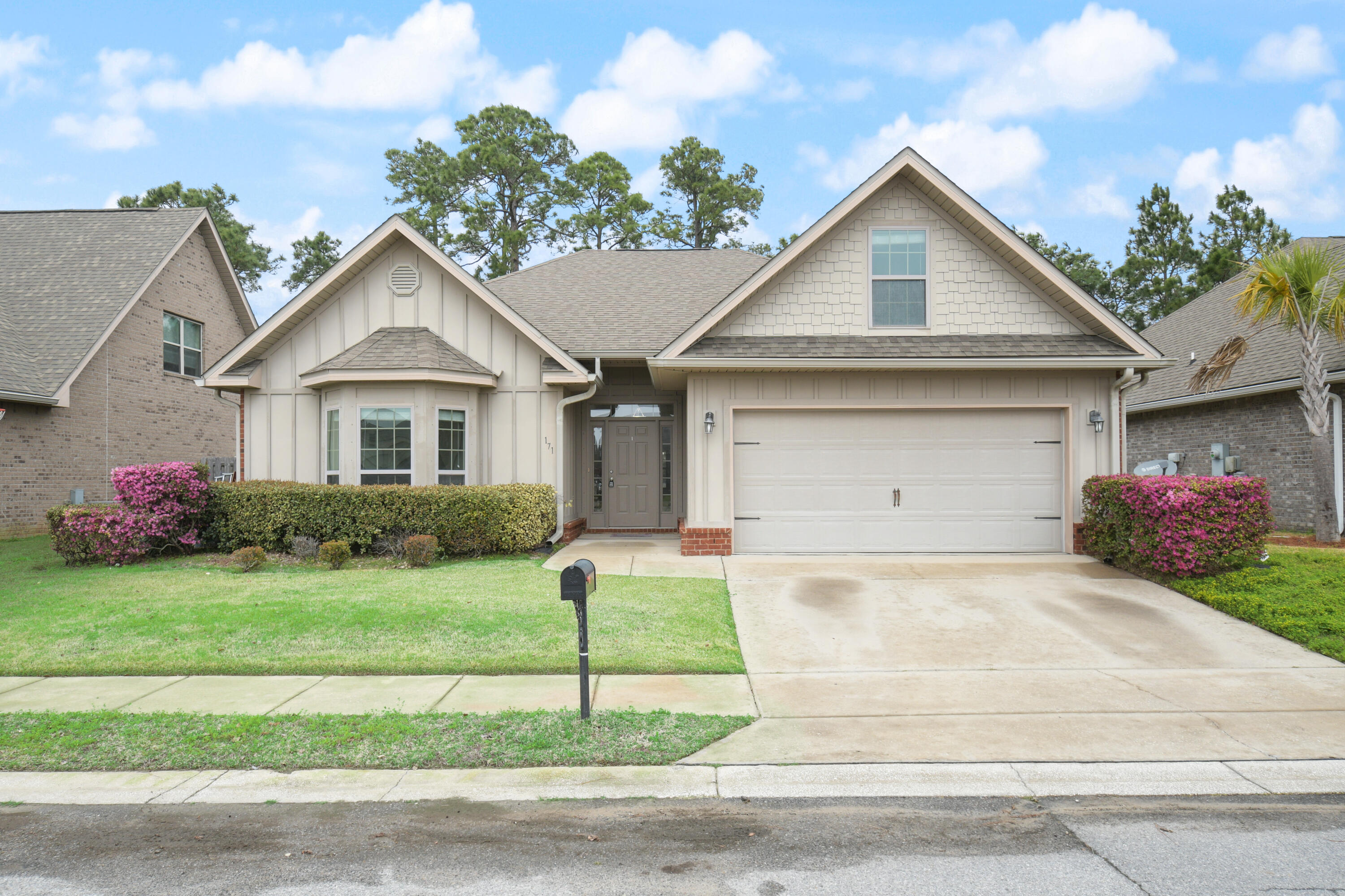 WHISPERING LAKE - Residential Lease