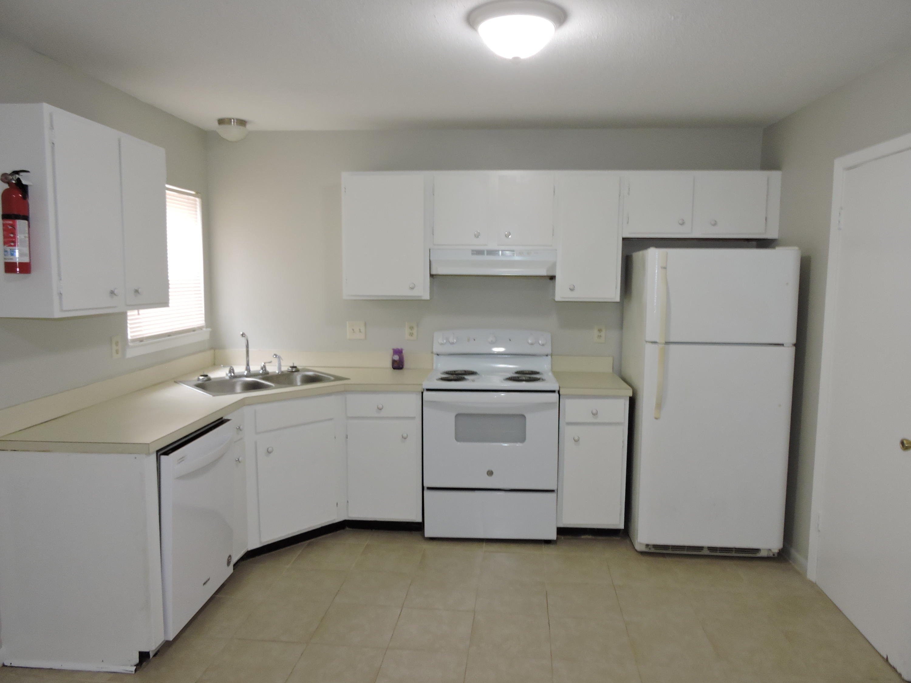 CRESTVIEW HEIGHTS - Residential Lease