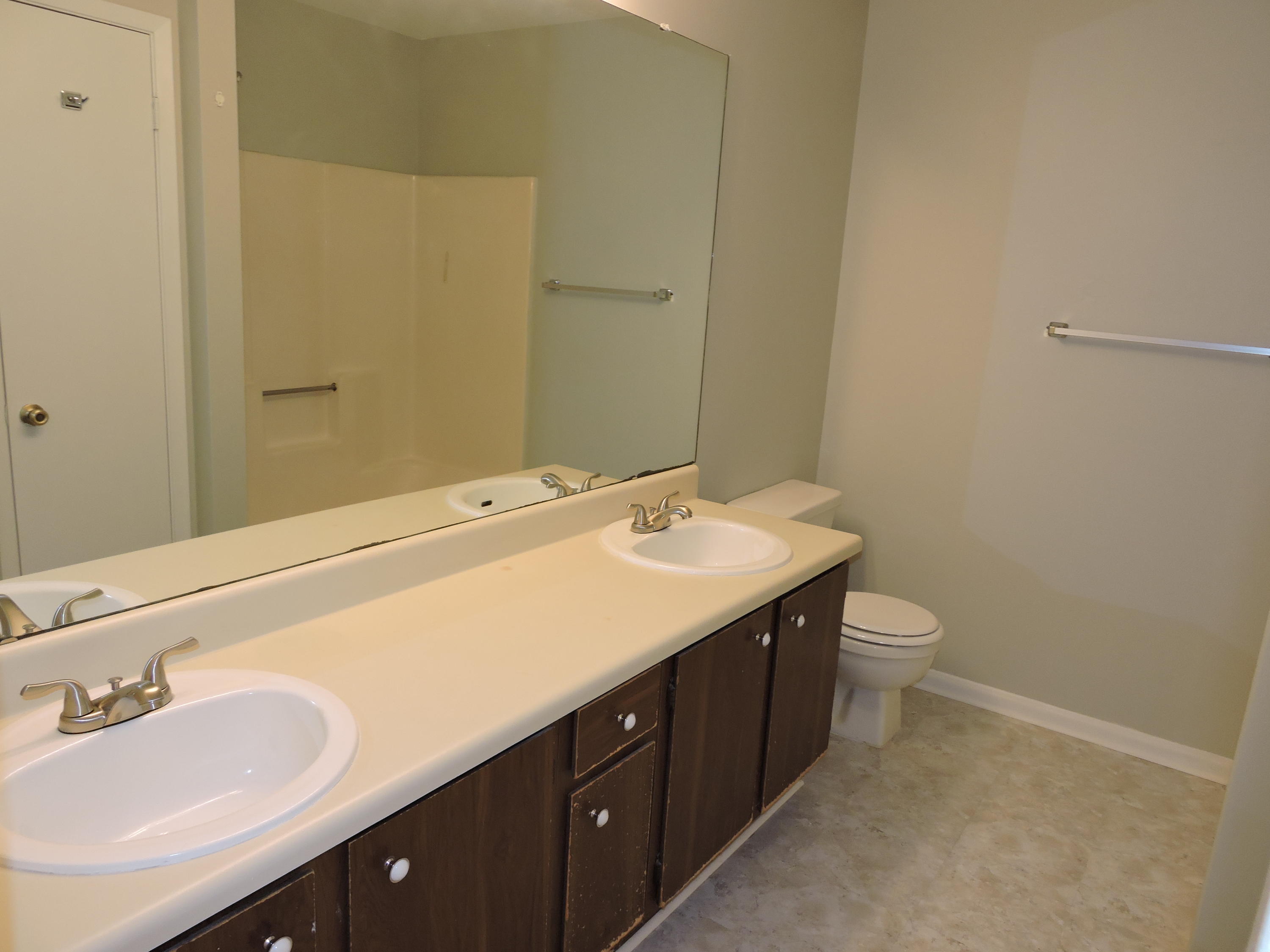 CRESTVIEW HEIGHTS - Residential Lease