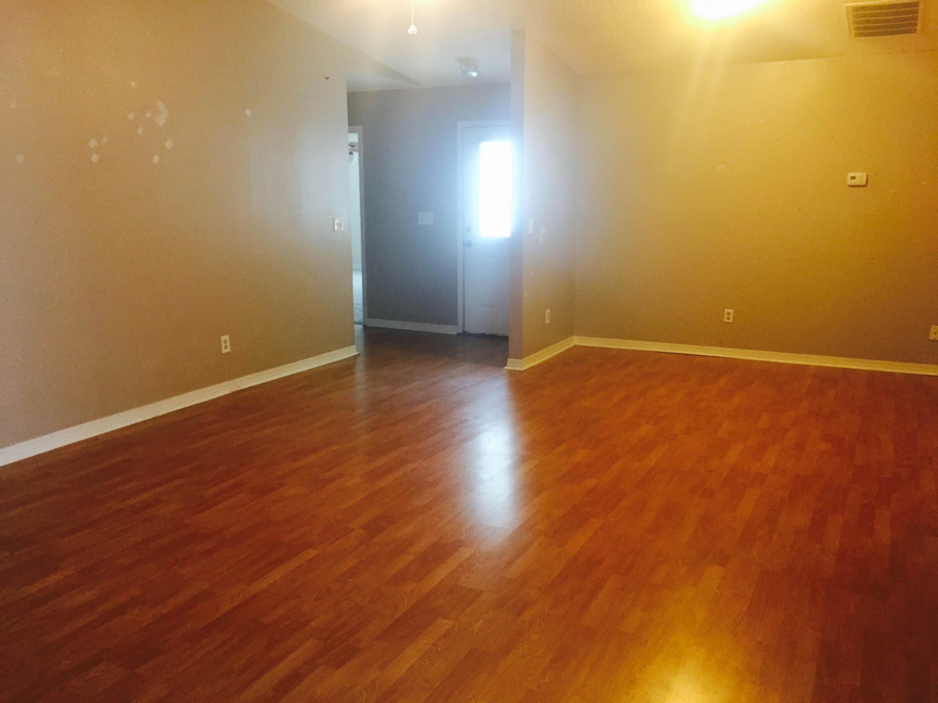 HOLLYROD PARK - Residential Lease