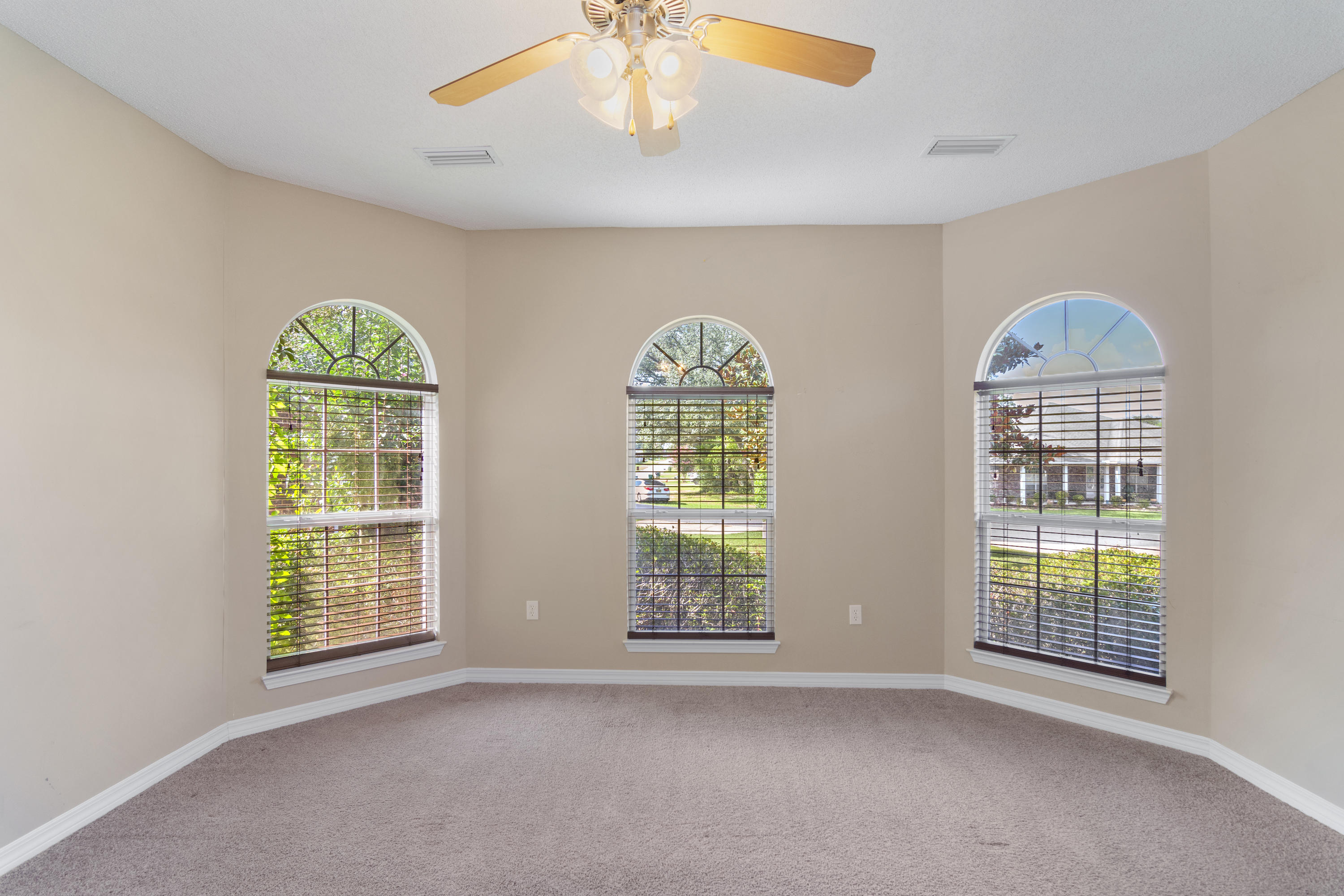 LEE FARMS PH I - Residential