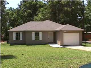 You'll love this 3BR/2BA house, one car garage, deck on back, tiled floors throughout, all appliances in the kitchen, and more. Owner will consider a pet on a case by case basis. Call today to view.