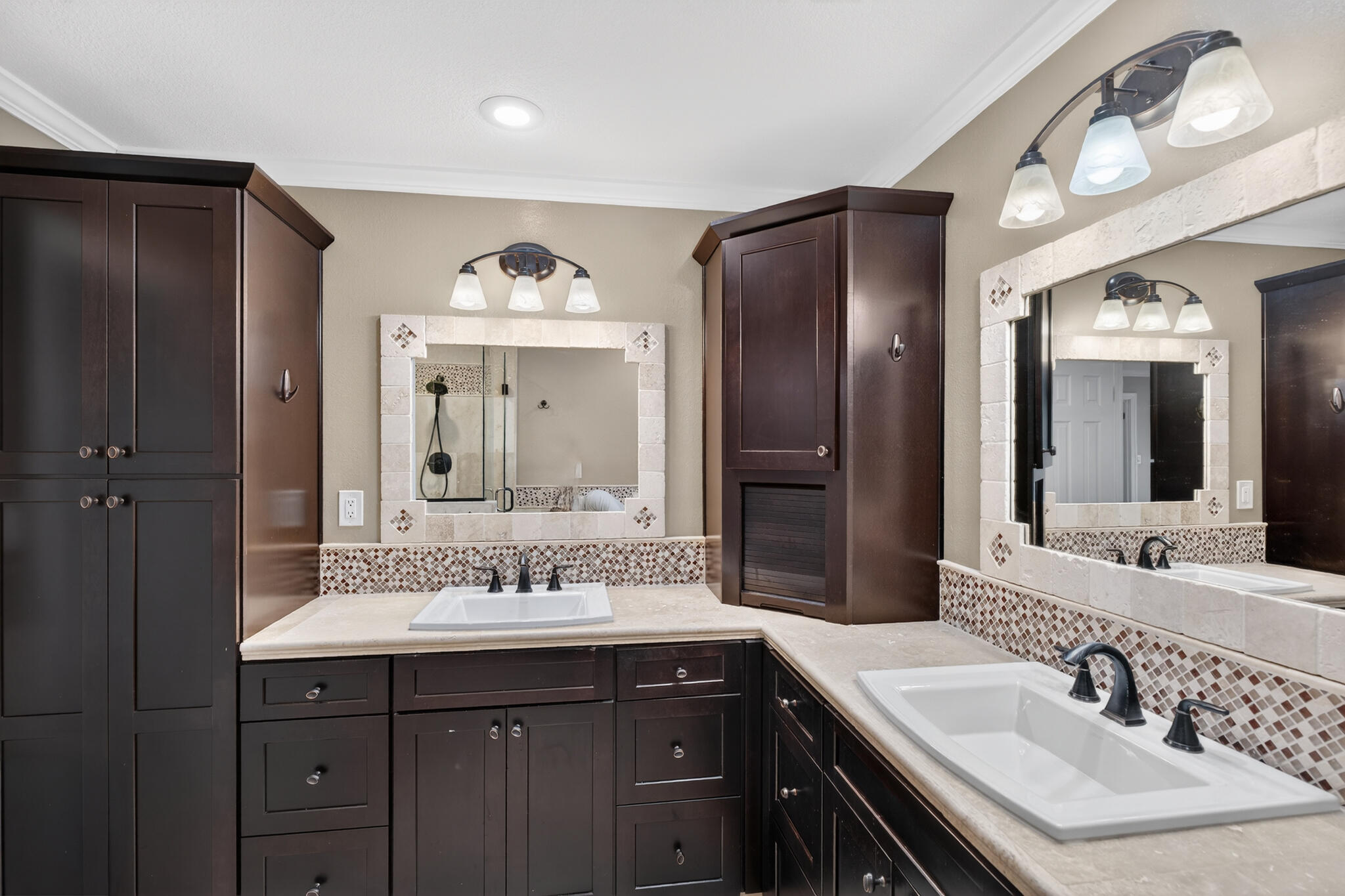 LAKE LORRAINE ESTATES 3 - Residential