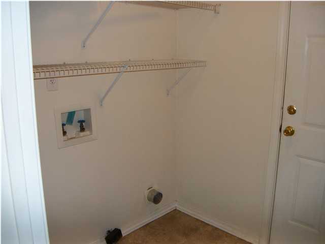 ROSS CROSSING - Residential Lease